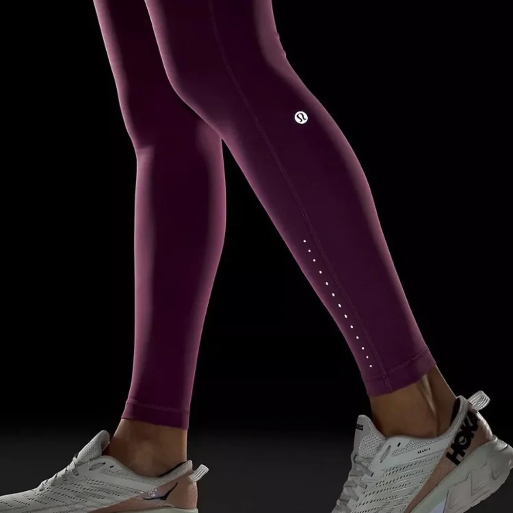 Lululemon Purple Swift Speed High-Rise Tight 28" - Picture 10 of 11